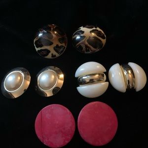 Retro/ ⭐️free w/purchase set of retro clip ons